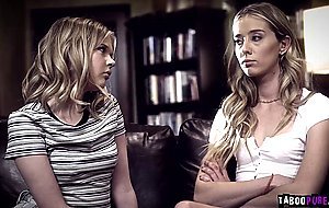 Brad convince Coco and Haley to try threesome