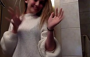 gissele strips and showers