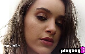 Curvy all natural teen Uma Jolie passion posed and showed her perfect ass