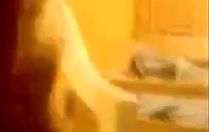 NO ES MI NOVIA ES MI AMIGA
