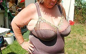 ILOVEGRANNY Amateur Milfs Got Public Nude Pictures Compilation