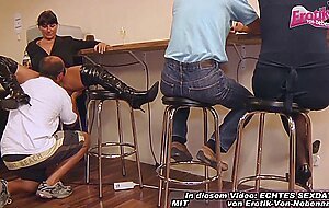 German mature mom fuck in public bar