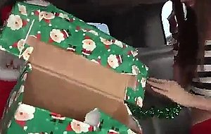 Amateur girl mia monroe gets a christmas gift in a fuckin' box