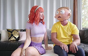 Scarlet chase, morty finally get's to give jessica his pickle! and glaze her face