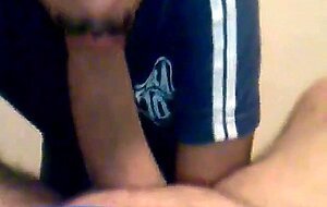 A married Arab sucks his owner not to pay the month