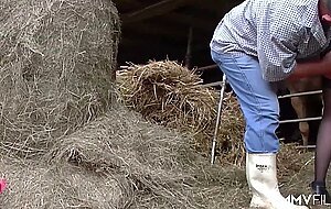 Mmvfilms, amateur, laid amongst the hay 2