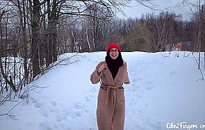 Like2fingers, sexy girlfriend bj outdoor