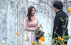 Dvmm-070 face showing mm issue beautiful wives only the magic mirror best friends competing against