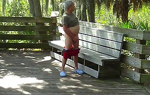 Abuelo y Gordo tienen sexo al aire libre