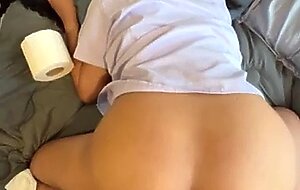 18 years old first anal is so painful, she couldn't put everything