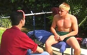Big-Cock Amateur Studs Give Nice Blowjob