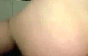 Natural homemade fuck with cute wife
