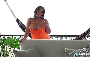 Deyan Ortiz: Cam Girl Cums