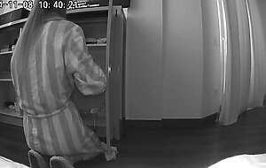 Wife cheats on her husband with...