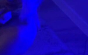 Big-Ass Blonde Babe in a Steamy Solo Cam Show