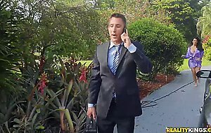 Surveying the milf, Reagan Foxx