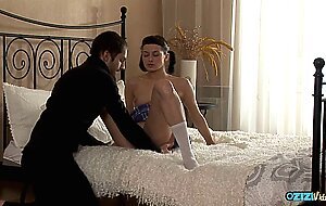 Even though she is an amateur only a big dick can satisfy this nasty brunette