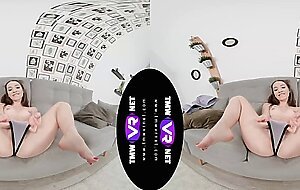 TmwVRnet - Kate Quinn - Hot finale after a solo pussy game