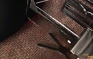 Stud gets to fuck a MILF with long blonde hair in doggy