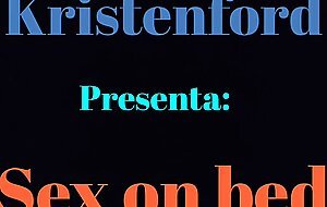 Sex on bed!Hard fuck in the room!Cum in my wife's pussy!