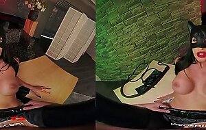 Busty Babe Clea Gaultier As CATWOMAN Needs Lesson In Domination VR Porn