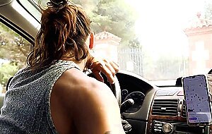 Amateur car fun - she jerks me off, sucks me & fucks me