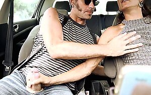 Amateur car fun - she jerks me off, sucks me & fucks me