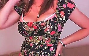 Busty milena photoshot