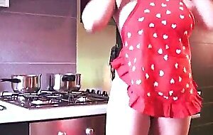 Busty milena photoshot