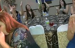 Fashionable ladies give head