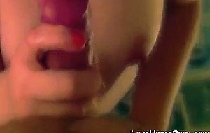 Hot babe gets a massive facial after a nice blowjob