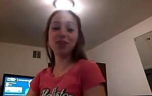 Amateur Hottie Fucks Nerd for Online Fans