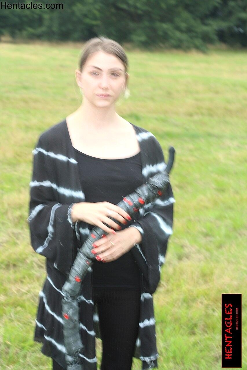 Hentacles Alt Doll Amateur