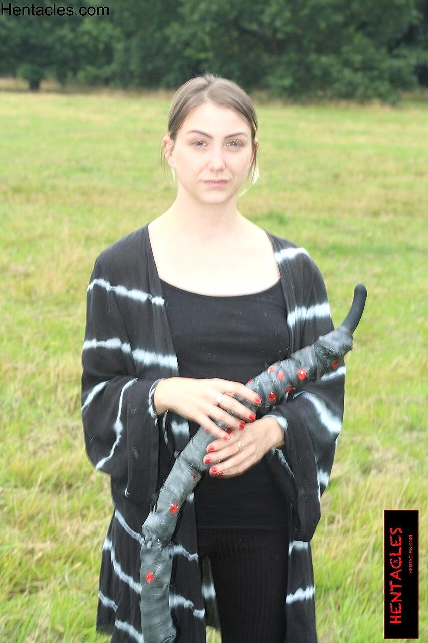 Hentacles Alt Doll Amateur