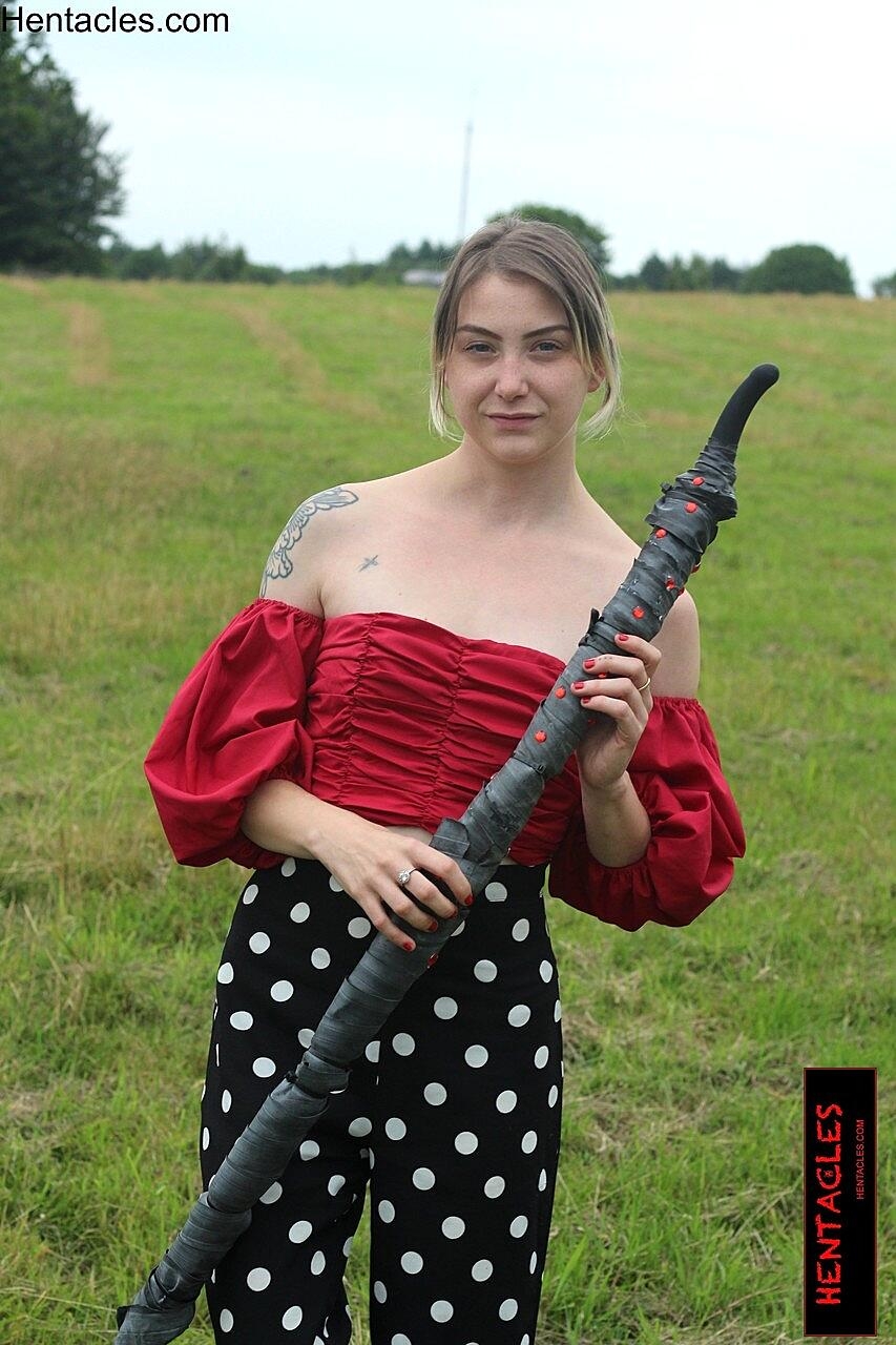 Hentacles featuring Alt Doll Nude XXX