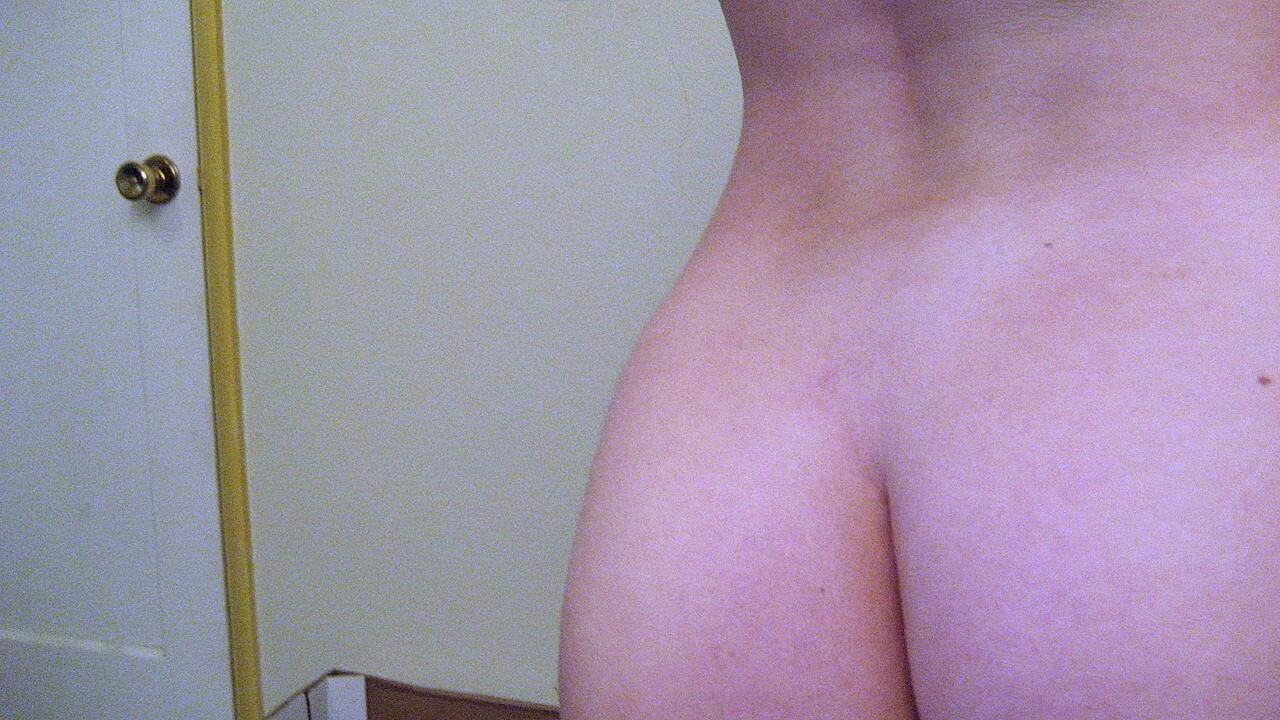 Amateur Ginger Jaimee Saunders Grabs Her Boobs & Shows Her Trimmed Pussy Amateur, Amateur-Swingers, Swingers