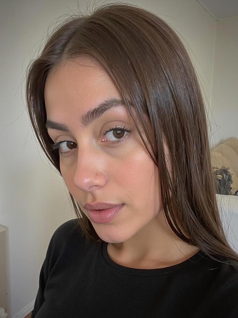 Lily Rose Vibes Starring Lily Rose Vibes Nude Pictures Amateur, Babe, Beautiful, Brunette, Solo