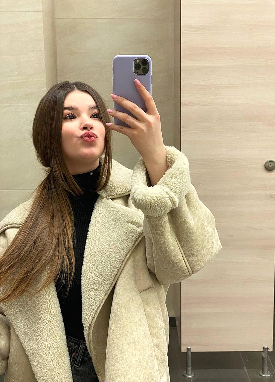 Mira Mii Mi Starring Mira Mii Mi Hot Xxx Amateur, Cute, Model, Selfie, Teen