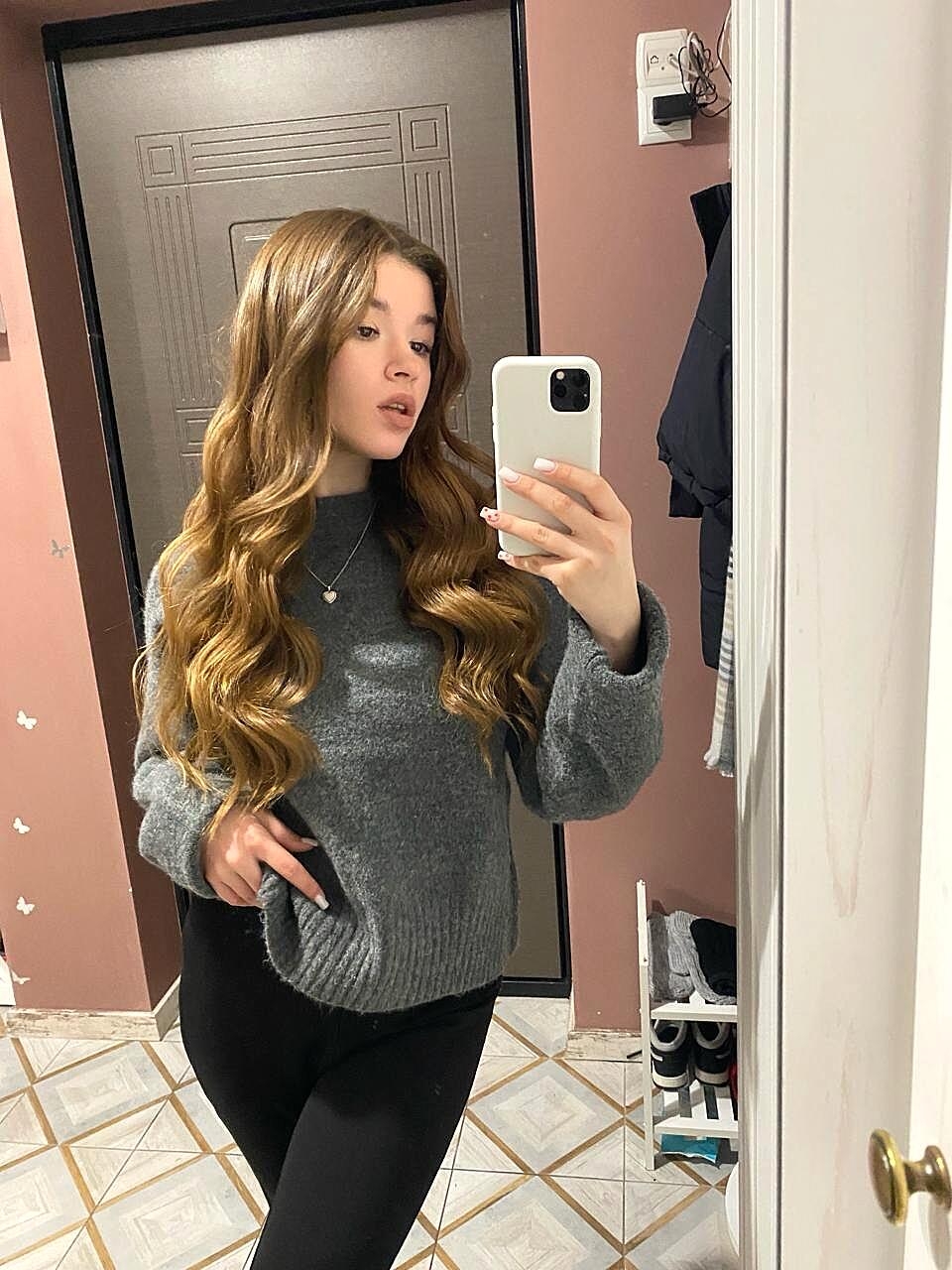Mira Mii Mi Starring Mira Mii Mi Hot Xxx Amateur, Cute, Model, Selfie, Teen